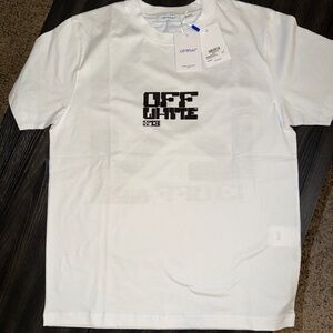 OFF-WHITE Large T-Shirt - NWT & COA